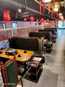 C8125位于奇台县吐虎玛克中街四楼530平店面转让