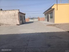 C8156位于昌吉二六工附近院落厂房出租