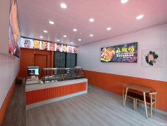 C8181位于昌吉八小对面126平卤制品店转让