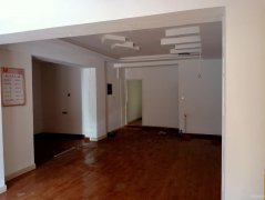 （成功案例）C8198南公园西路上海花园前门临街75平商铺出