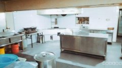 C8207军户农场步行街200平餐厅转让