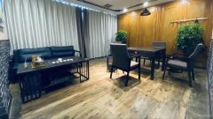 C8224九成新棋牌桌8张茶桌3套出售