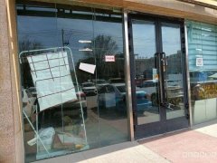 （成功案列）C8243位于阜康市公园六号E区113号临街27