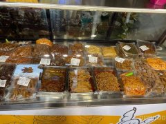 C8245位于昌吉世纪大道香格里拉功夫王卤制品店转让