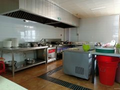 （成功案例）C8251位于昌吉市乌伊西路附近临街150平店面