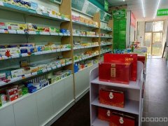 C8268位于昌吉市北京南路紫金名门小区临街75平店面转让