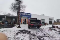 C8290商铺出租 位于阜康市九运街（乌奇公路附近）门面房出