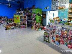 C8329位于五家渠市青湖铭城附近临街230平店面转让