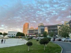 C8342阜康市营业中品牌干洗店转让