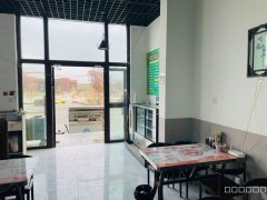C8371乌市头屯河区西雅图小镇托克逊拌面108平餐饮店转让