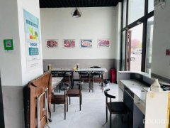 C8371乌市头屯河区西雅图小镇托克逊拌面108平餐饮店转让