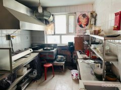 C8372昌吉北京北路宁合家园40平门面转让空转