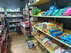 C8374位于奇台县四中附近临街60平店面转让