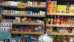 C8378西域家园大门口临街75平自选便利店转让