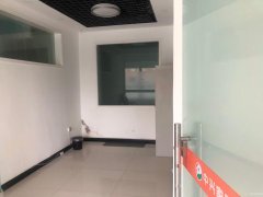 C8379商铺出租 位于昌吉市长宁南路富有国际花园