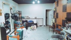 （成功案例）C8388莱茵庄园40平美发店转让