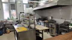 C8396米东区太平渠村委会200平水洗厂转让