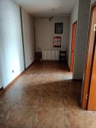 C8404位于昌吉市长宁南路华尔兹附近临街160平店面转让