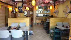 C8423（城南）特变世纪广场营业中精装修120平餐饮旺铺转