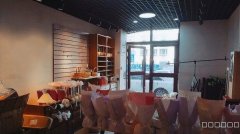 C8462米东区双银大厦33平旺铺出租