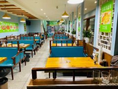 C8491位于乌市西山九鼎300平烧烤店转让