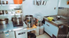 （成功案例）C8494阿勒泰路西六巷40平餐厅转让