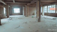 C8499米东区振兴南路114中学对面旺铺出租