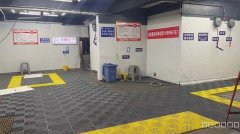 C8512位于昌吉市健康西路2099小区临街店面转让