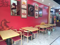 C8519位于奇台县君龙雅居小区临街280平店面转让