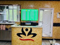 C8583位于昌吉青年南路米兰春天旺铺餐饮店转让