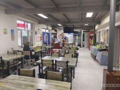 C8596位于昌吉市延安南路与吐鲁番西路交叉口农家烧烤院转让