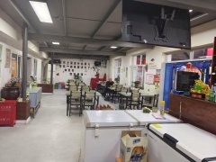 C8596位于昌吉市延安南路与吐鲁番西路交叉口农家烧烤院转让