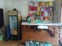 C8624位于呼图壁呼泉路临街180平店面转让