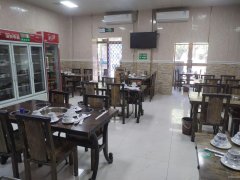 C8636昌吉宁边西路农机局90平餐厅转让