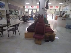 （成功案例）C8681米东区公务员小区350平汽车会所转让