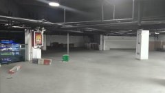 C8682出租宝能城商铺