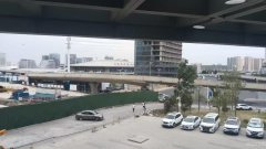 C8682出租宝能城商铺