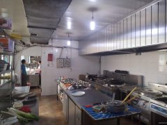 C8684米东区宏福美食街边上旺铺500平餐厅转让出租