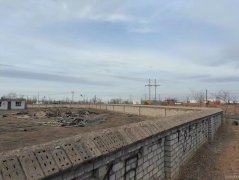 C8695位于阜康市水磨沟乡水磨沟村附近院落对外出租