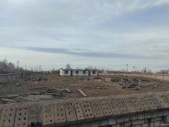 C8695位于阜康市水磨沟乡水磨沟村附近院落对外出租