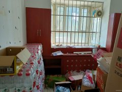 C8718位于昌吉市宁边路北公园临街35平店面出租