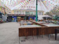 （成功案例）C8737喀什东路400平烧烤广场转让