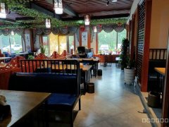 C8740位于奇台县当代名筑一期临街300平店面转让