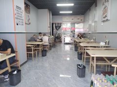 C8766河马泉新区大型小区90平餐厅