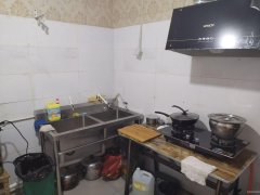 C8768新联对面宣仁墩一队40平餐厅转让