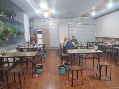 C8780八钢绿洲路180平餐厅转让