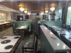 C8795华都美食街2楼300平餐厅转让