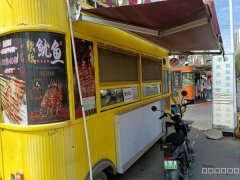 （成功案例）C8827年盈利10W+黄金铺子餐车转让