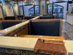 C8840乌市大湾北路恒昌欧景名苑3期190平辣子鸡店转让