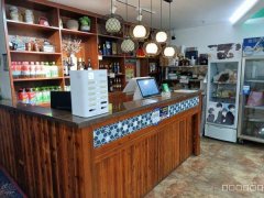 C8866位于昌吉市阜康地区元森国际小区北门临街餐饮店面转让